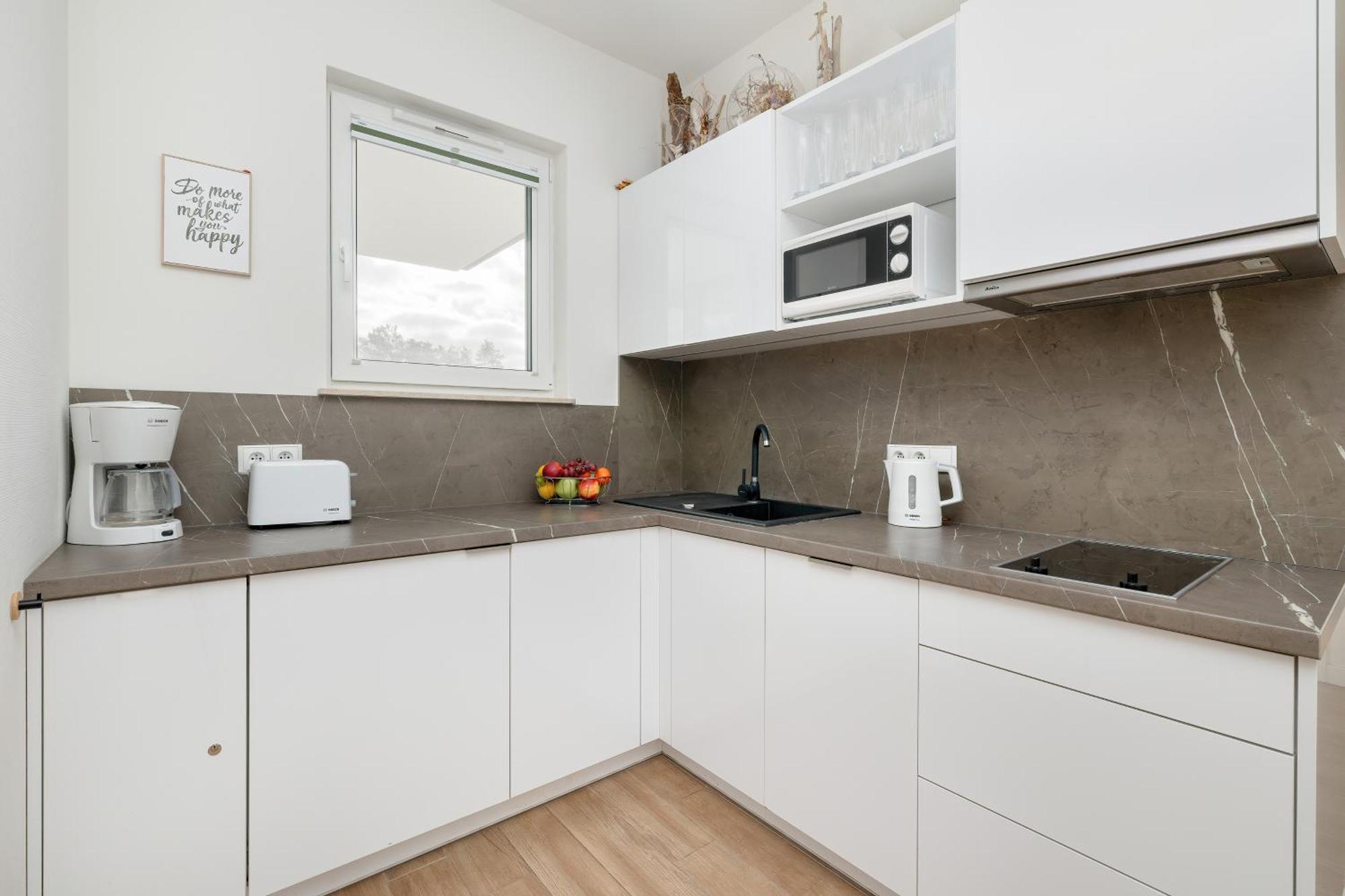 Onyx Seaview By Rent Like * Мендзиздроє