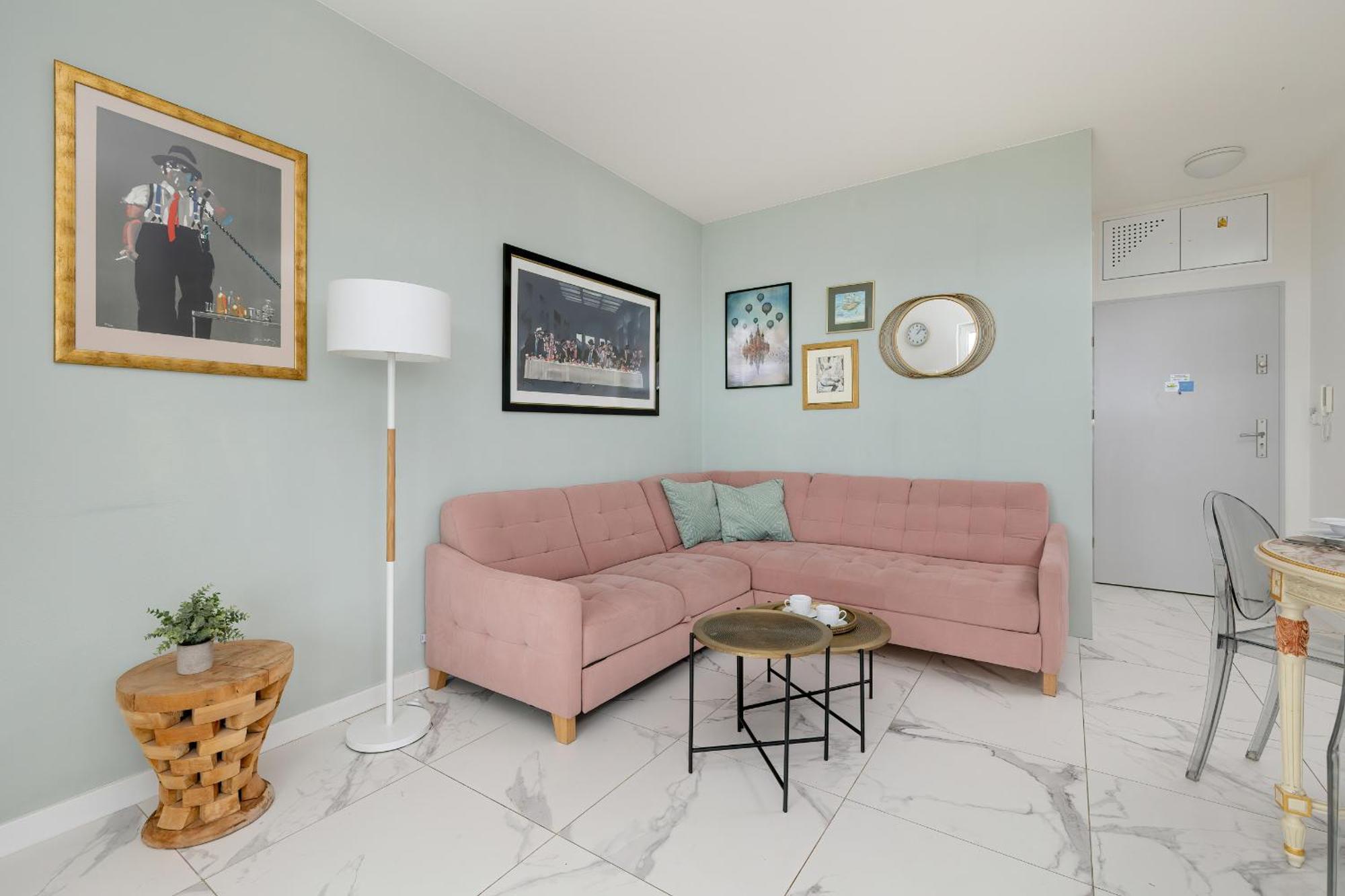 Apartment Onyx Seaview By Rent Like *
