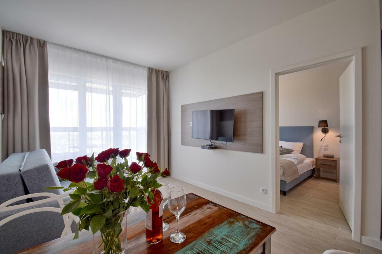 Apartment Onyx Seaview By Rent Like Misdroy